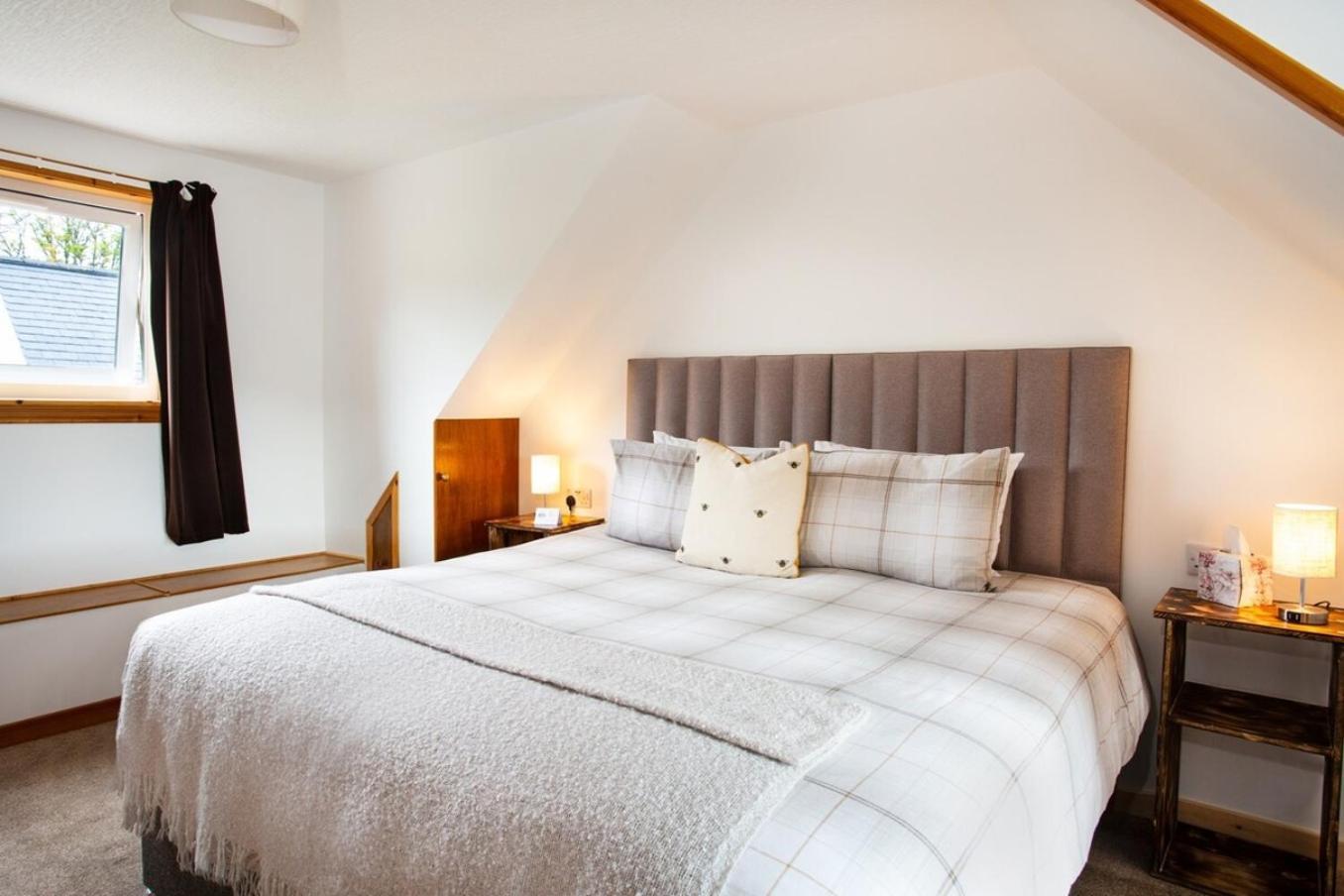 Mike'S 3-Bedroom Countryside Cottage Alness Εξωτερικό φωτογραφία