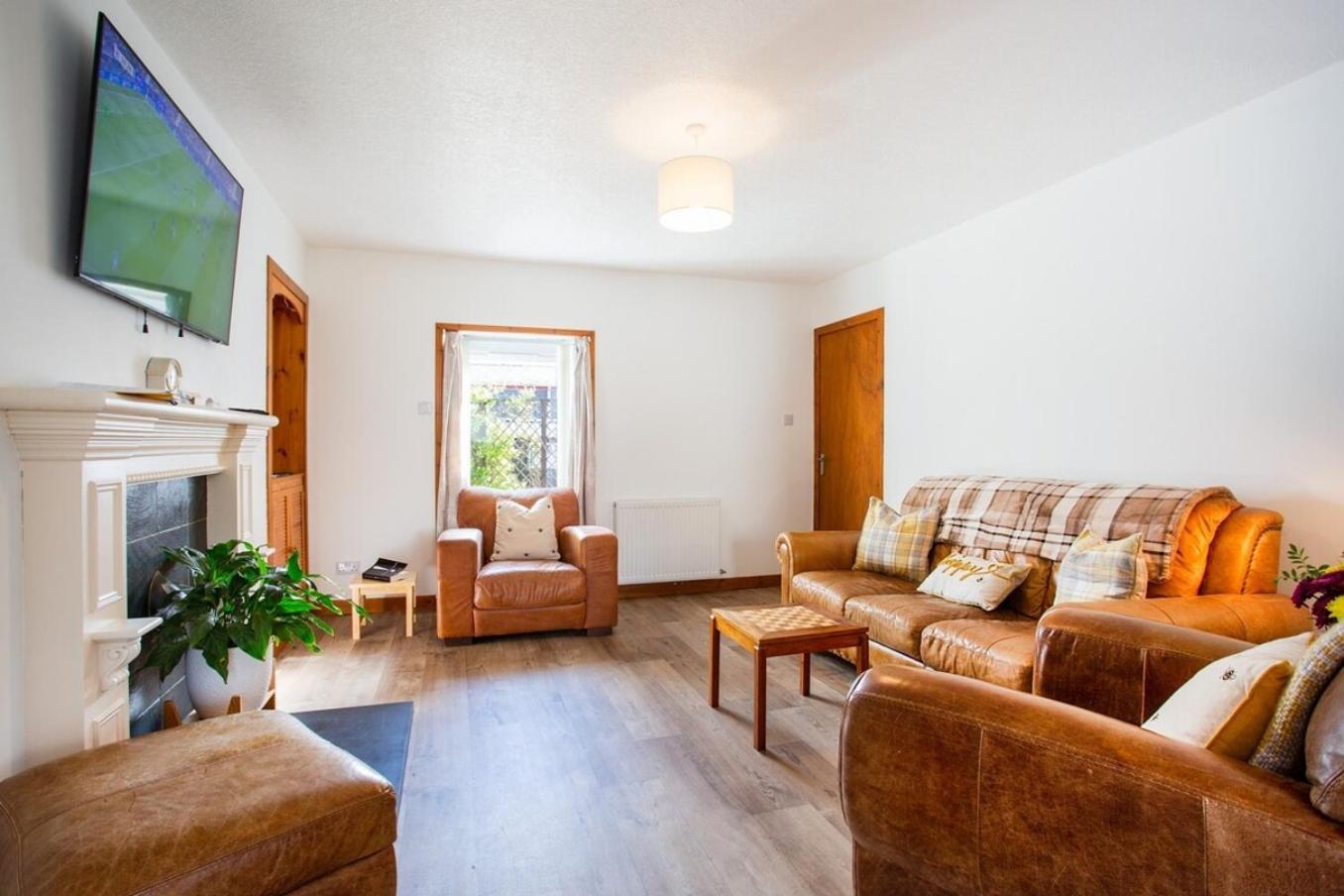Mike'S 3-Bedroom Countryside Cottage Alness Εξωτερικό φωτογραφία