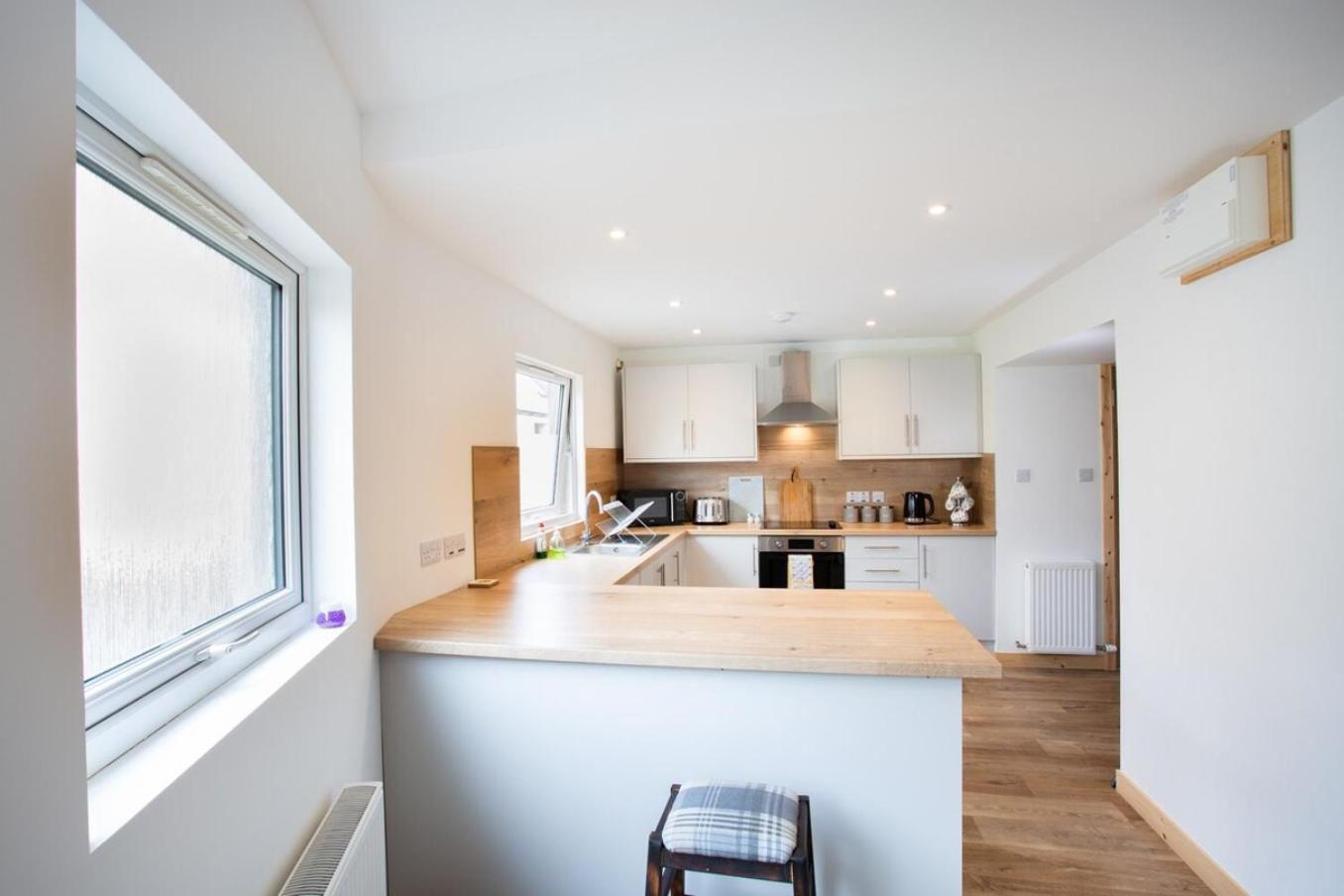 Mike'S 3-Bedroom Countryside Cottage Alness Εξωτερικό φωτογραφία