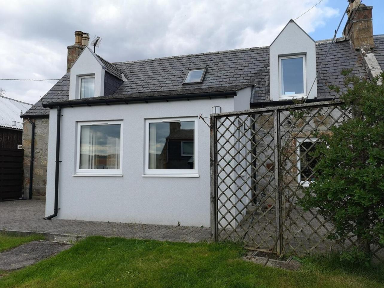 Mike'S 3-Bedroom Countryside Cottage Alness Εξωτερικό φωτογραφία